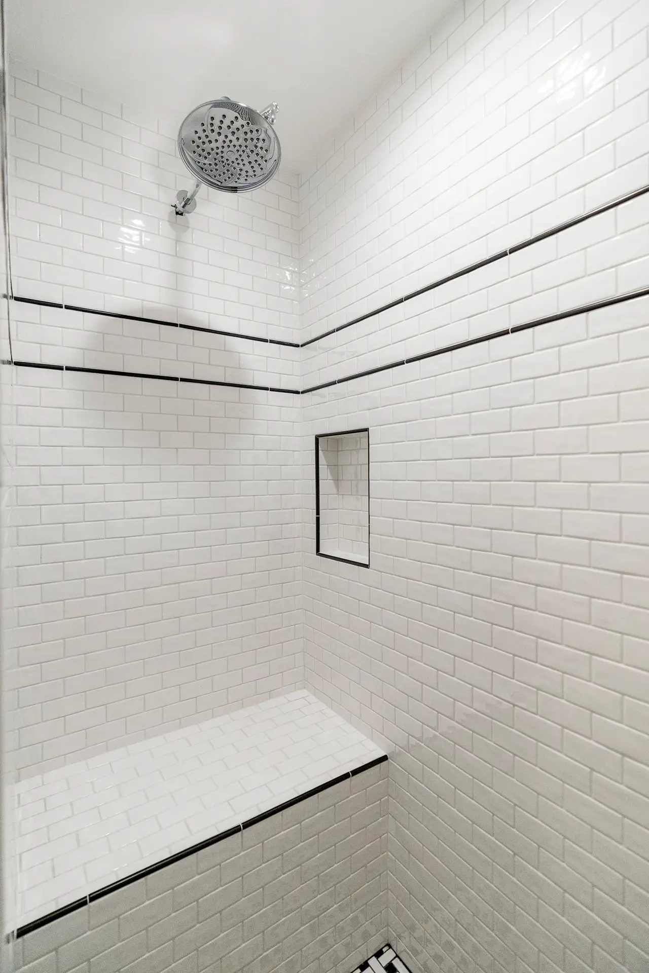 Victorian interior renovation Bankers Hill San Diego — secondary bathroom by Keith Roberti Design